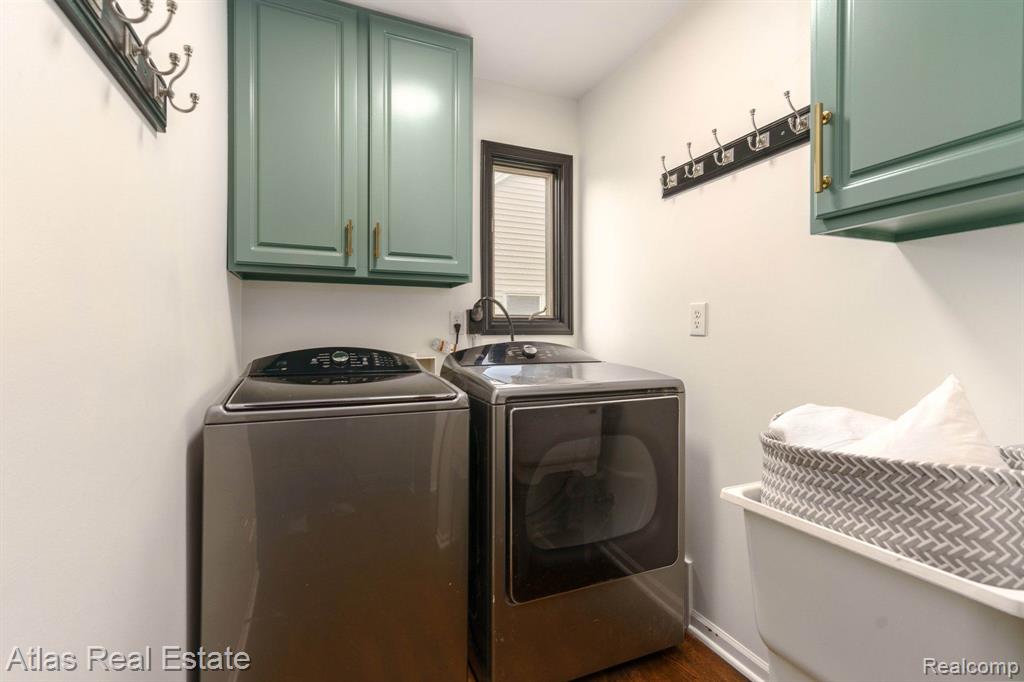 344 WOODLAND Drive, Saline, MI 48176 — Photo 24