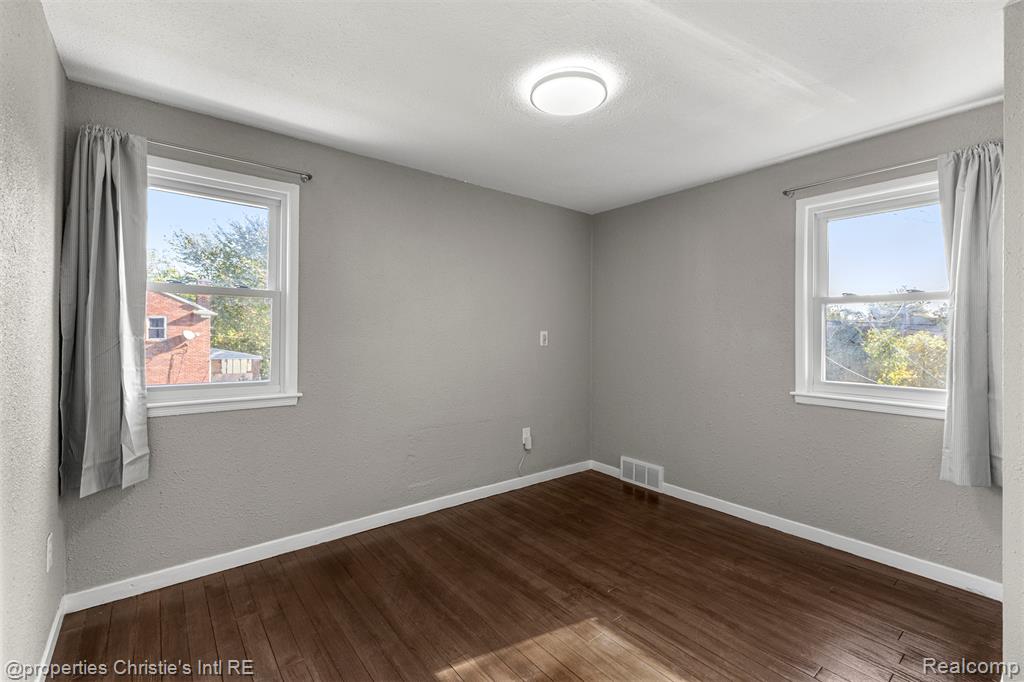 10842 Nottingham, Detroit, MI 48224 — Photo 16