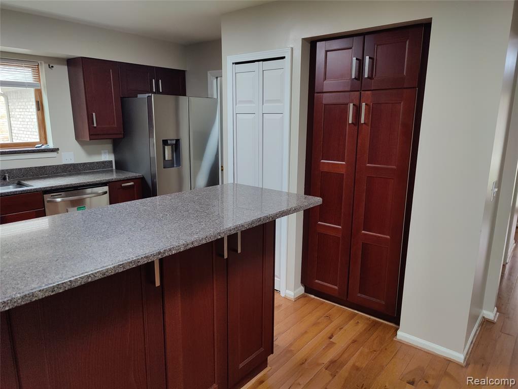 1600 Dunston Road, Canton, MI 48188 — Photo 23