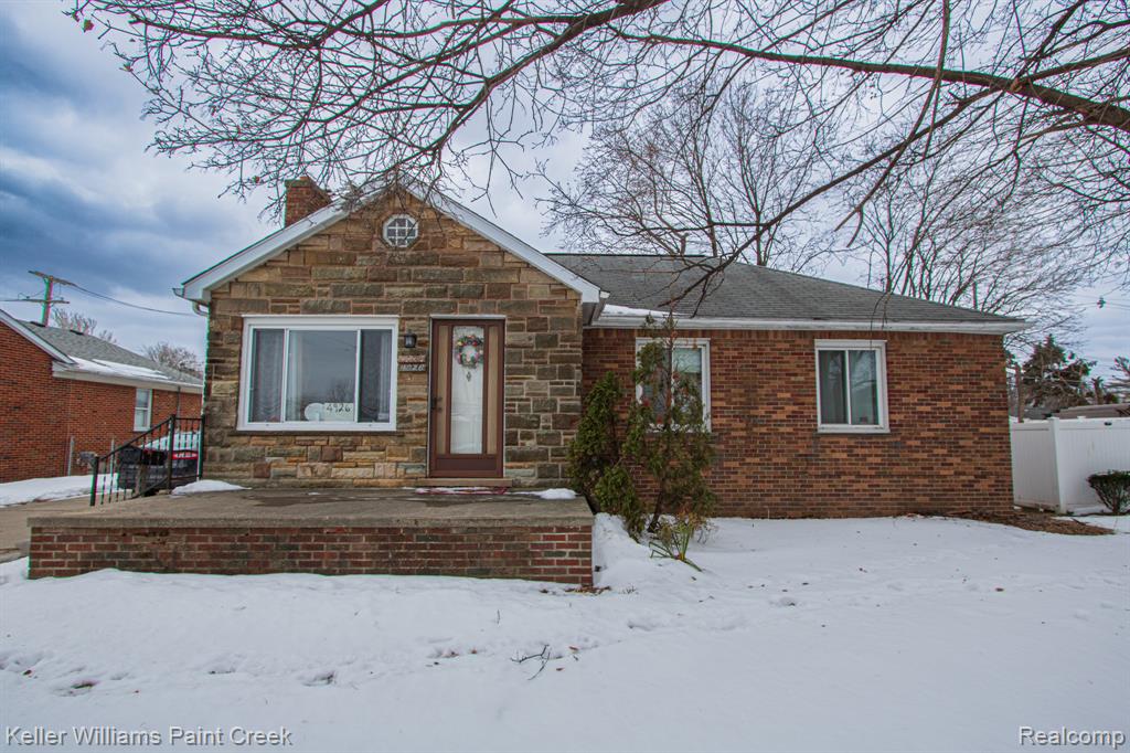4926 E 12 Mile Road, Warren, MI 48092 — front exterior