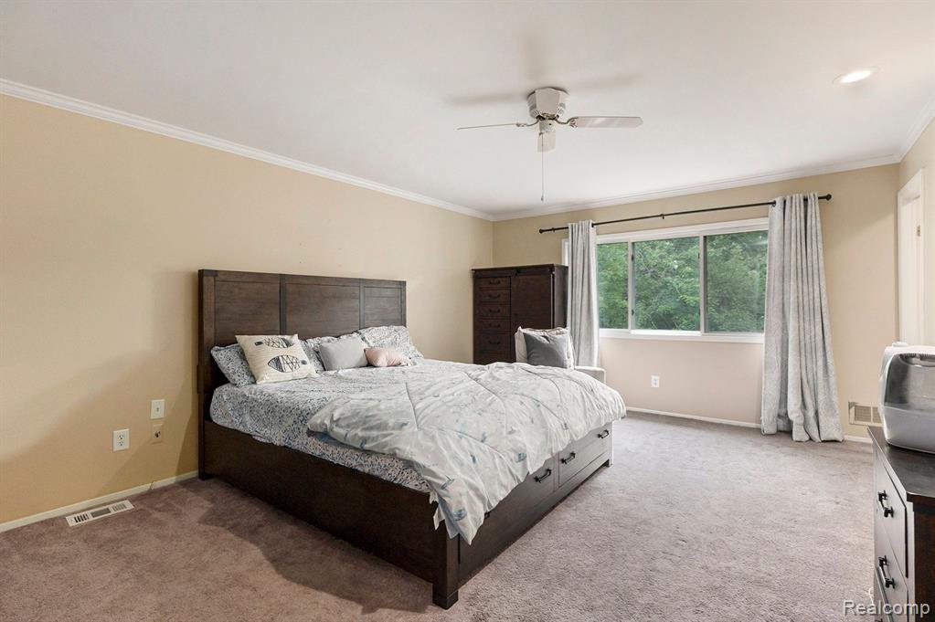 4077 JUSTIN Court, Bloomfield Hills, MI 48302 — Photo 10