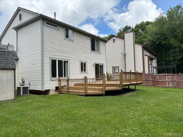 4210 Sunburst, Waterford, MI — Photo 19
