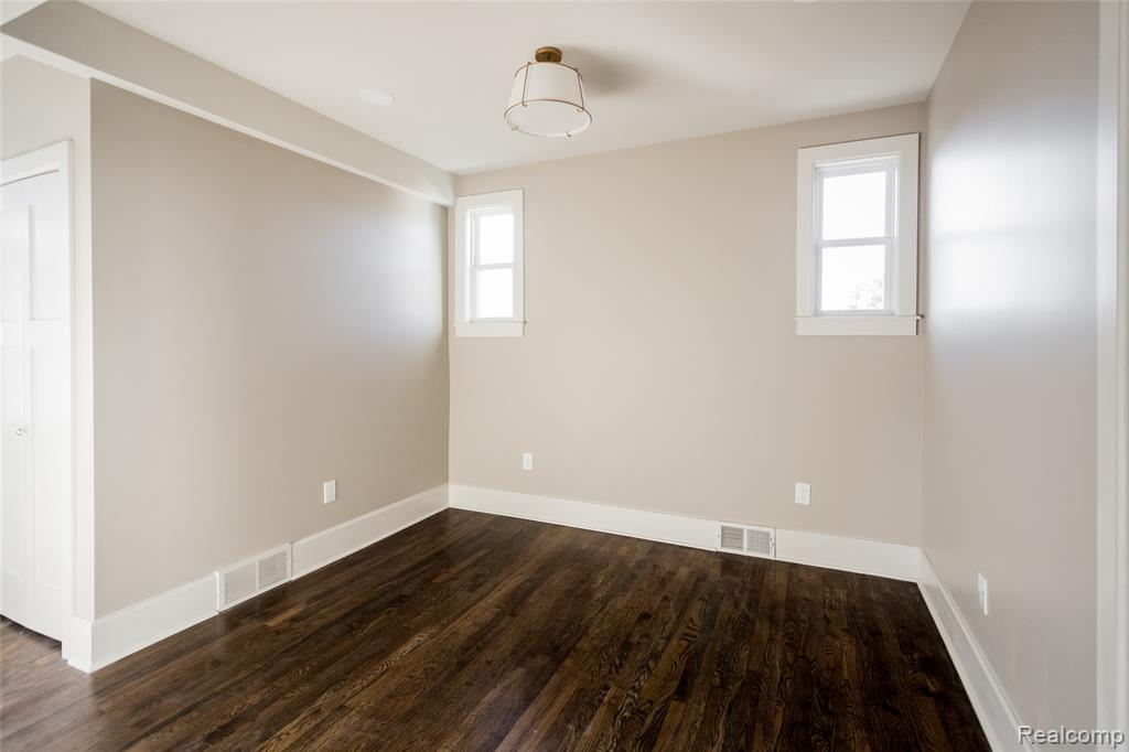 4157 Burns Street, Detroit, MI 48214 — Photo 14