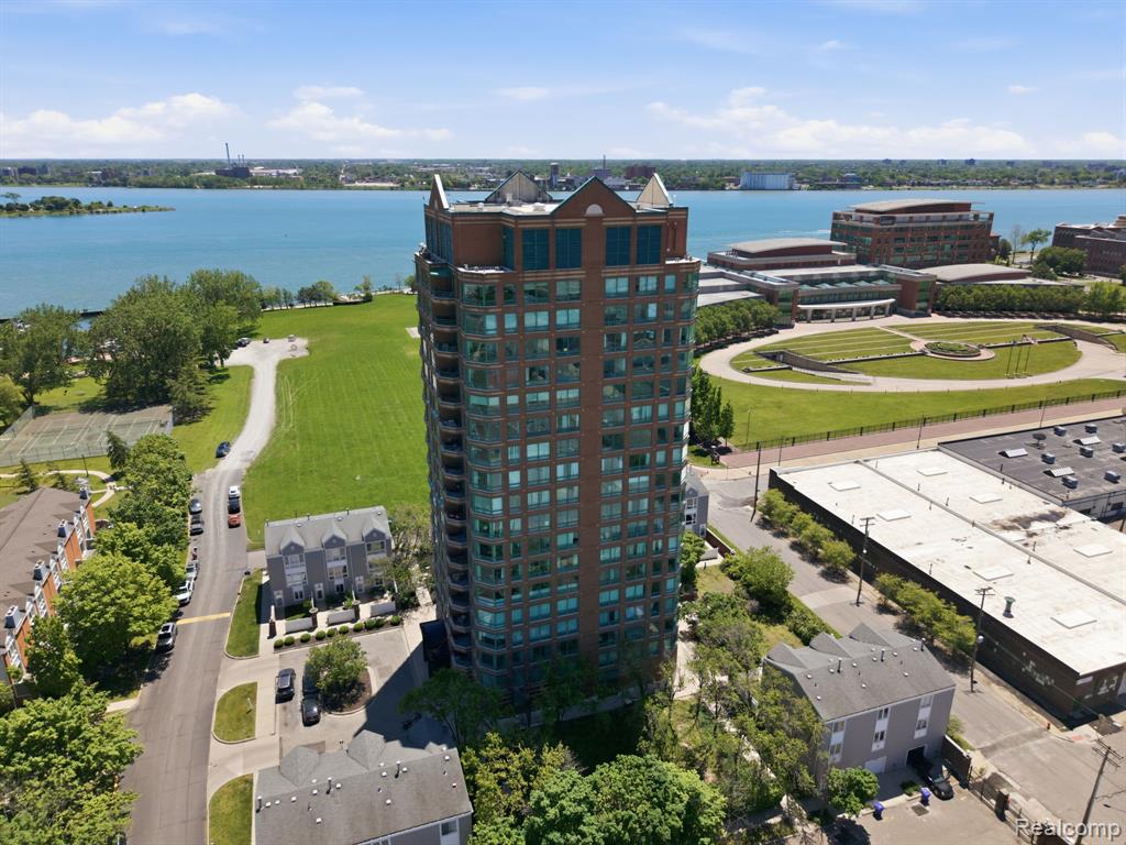 3320 Spinnaker Lane, 7A, Detroit, MI 48207 — Photo 2