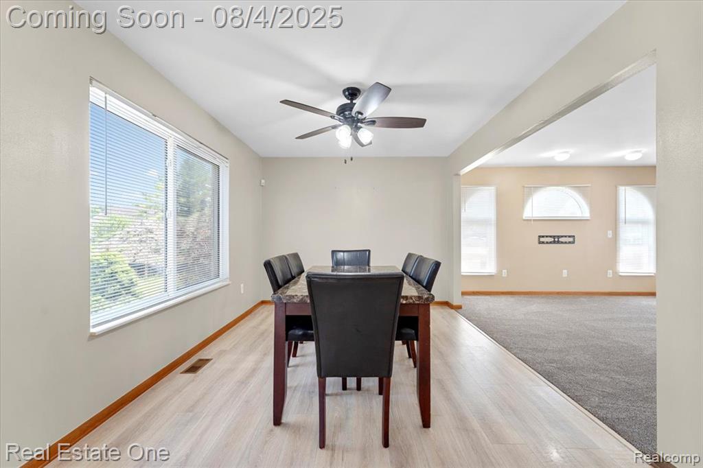 8915 Continental Drive, Taylor, MI 48180 — Photo 6