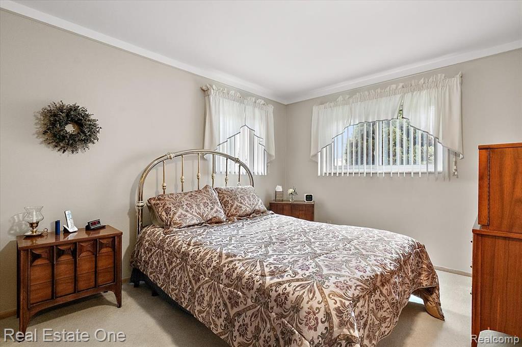 53223 Starlite Drive, Shelby Twp, MI 48316 — Photo 36