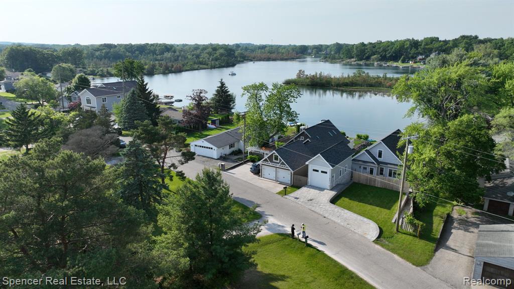 615 Dunleavy Drive, Highland, MI 48356 — Photo 24