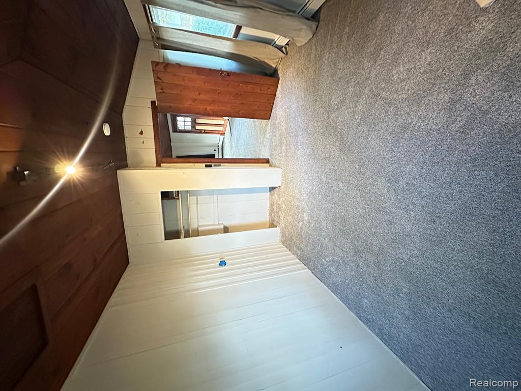 941 Shoshone Circle, Waterford, MI 48327 — Photo 8