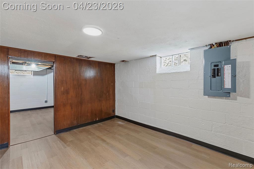 9538 Hazelton, Redford, MI 48239 — Photo 21