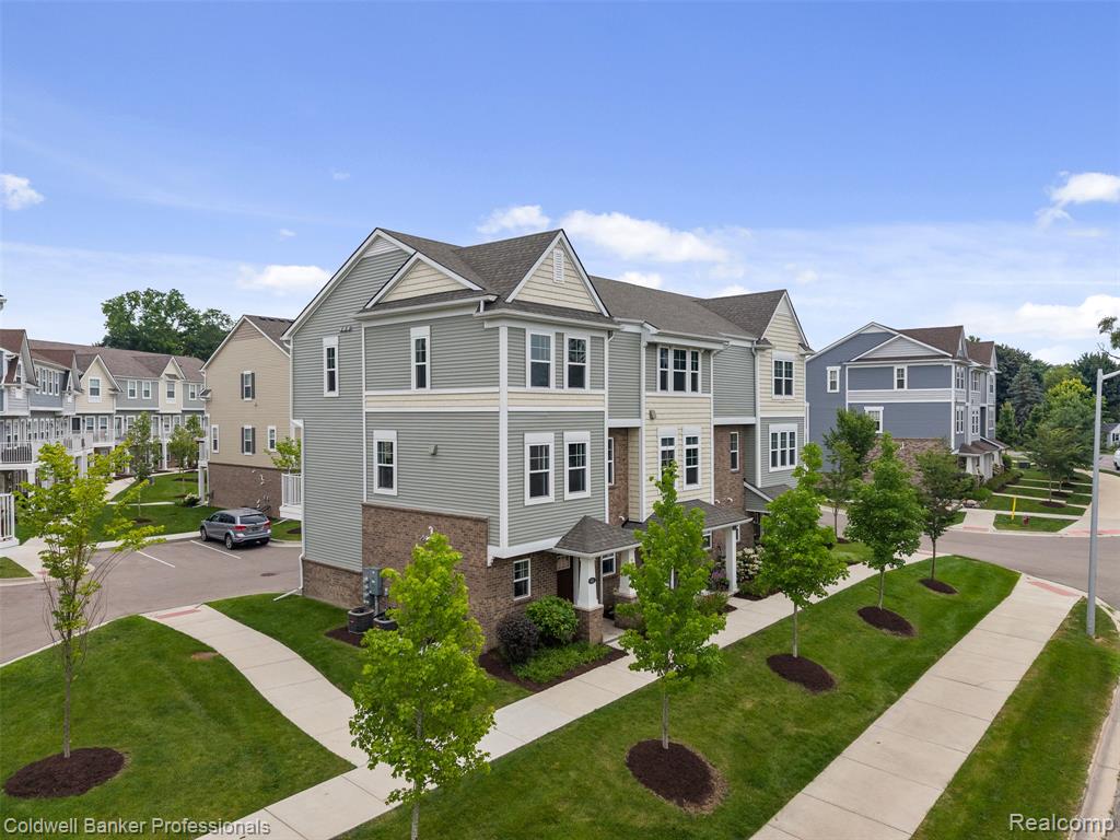 605 Jenny Way, 12, Brighton, MI 48116 — Photo 3