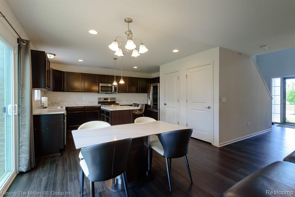 6791 Chandler Drive, Belleville, MI 48111 — Photo 4