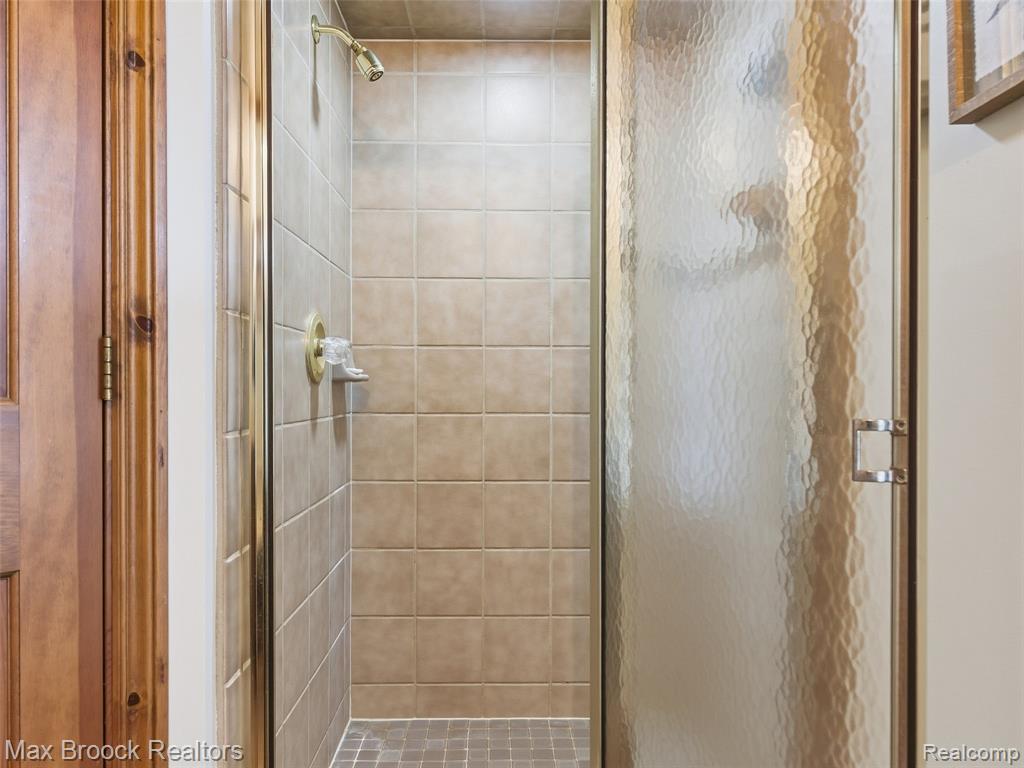 4009 Dabish Drive, Lake Orion, MI 48362 — Photo 57