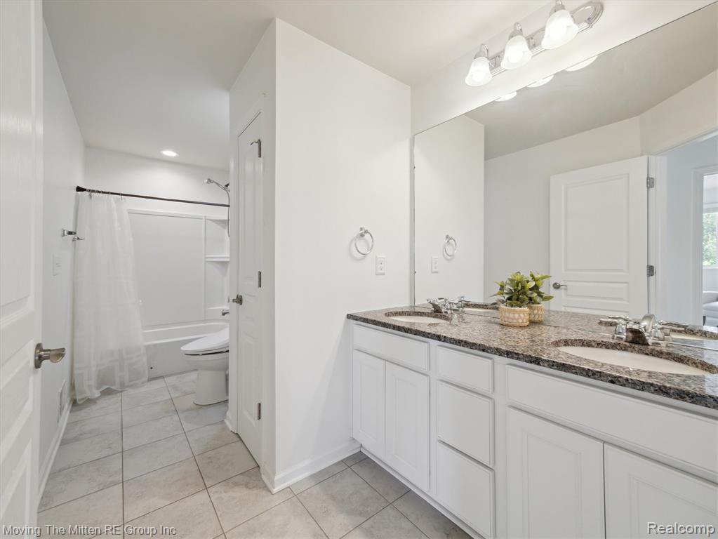 50201 Eisenhower Drive, Canton, MI 48188 — Photo 33