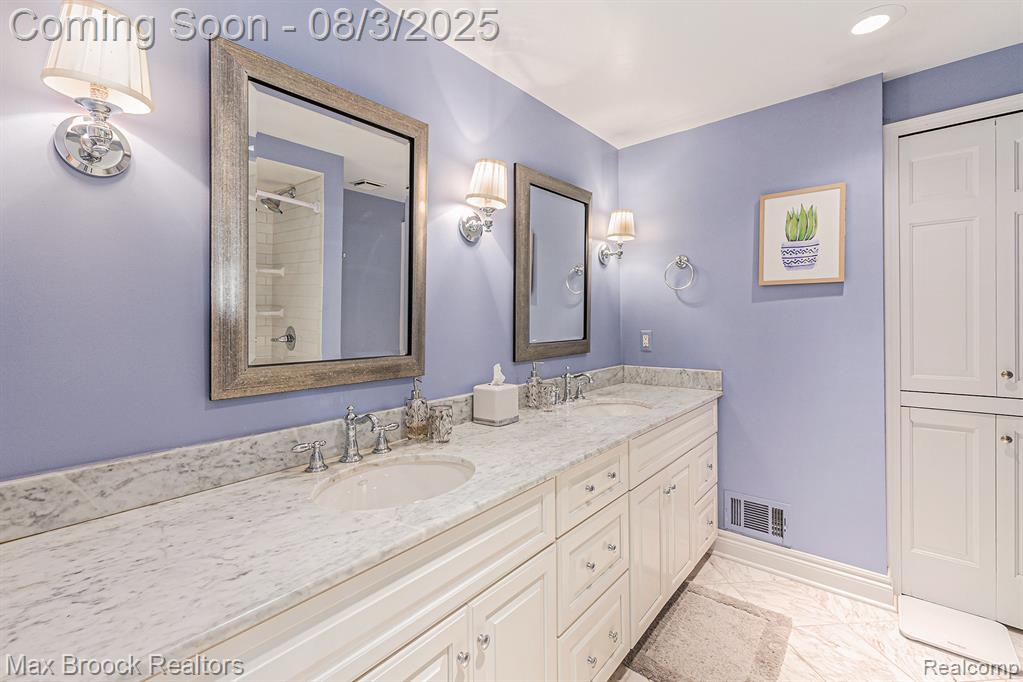 4705 Rivers Edge Drive, Troy, MI 48098 — Photo 31
