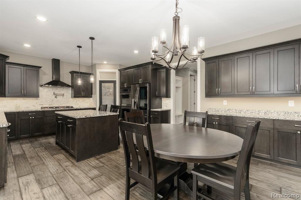 54678 BLACK HILLS Lane, Utica, MI 48316 — Photo 22