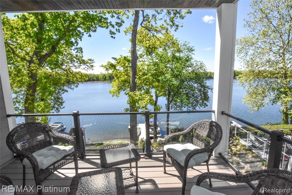841 HURLEY Drive, Howell, MI 48843 — Photo 16