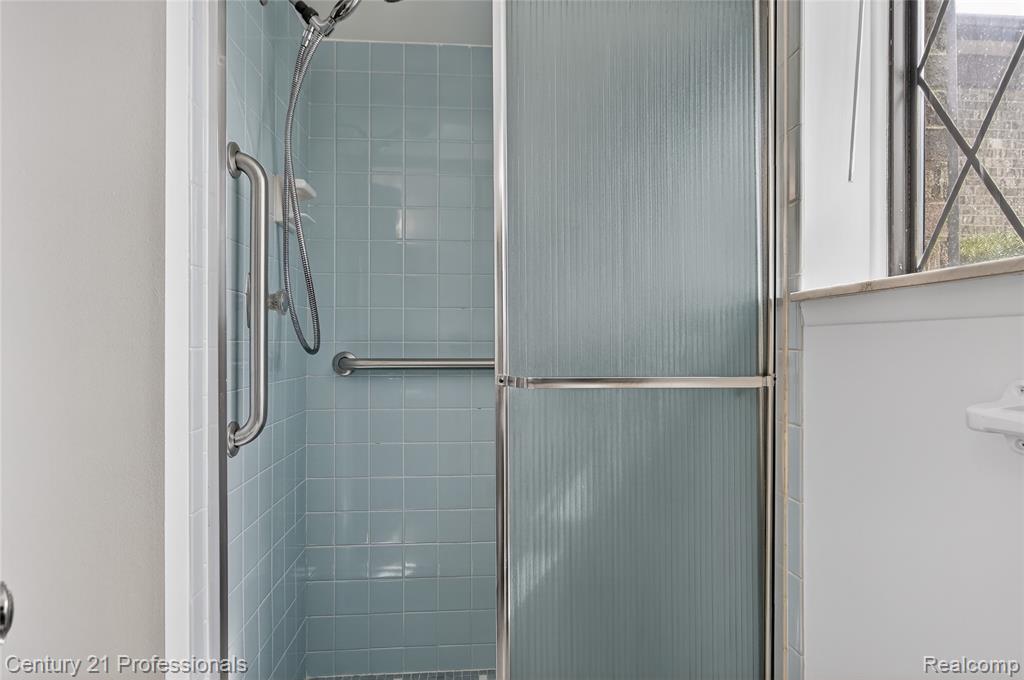 46300 Gainsborough Drive, Canton, MI, 48187