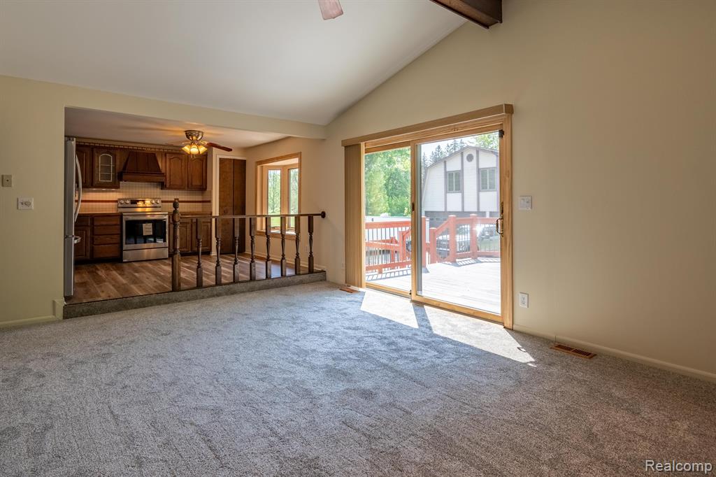 4133 LAHRING Road, Linden, MI 48451 — Photo 8
