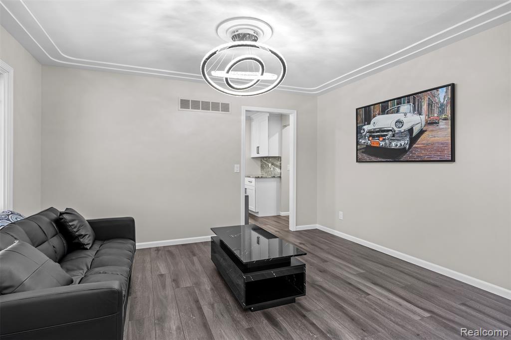5615 Woodmire Drive, Shelby Twp, MI 48316 — Photo 12