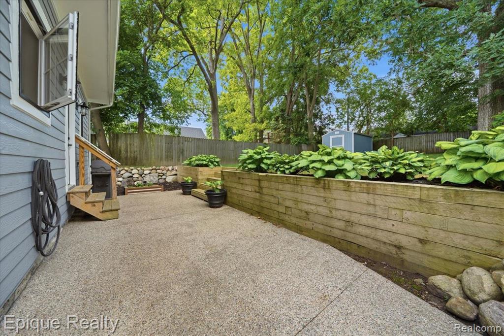 114 Bellevue Avenue, Lake Orion, MI 48362 — Photo 63