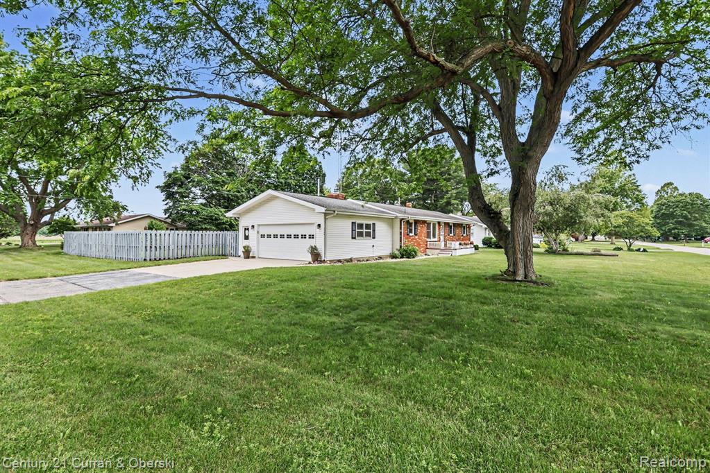 1764 Arcadia Drive, St. Joseph, MI 49085 — Photo 24