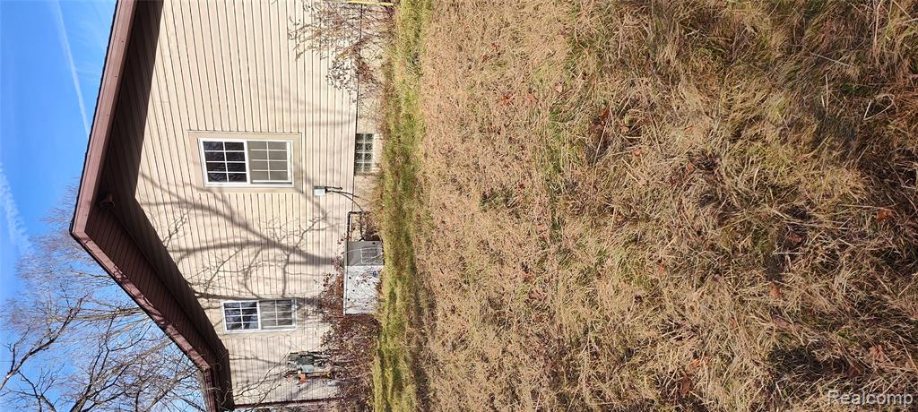 667 Chilson Road, Howell, MI 48843 — Photo 4