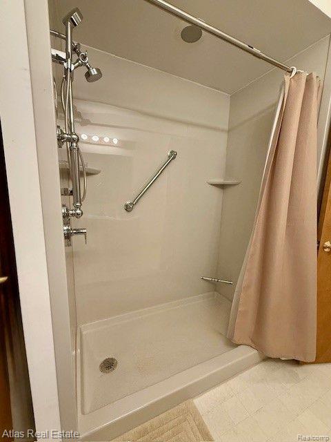 9193 EMILY Drive, Davison, MI 48423 — Photo 35