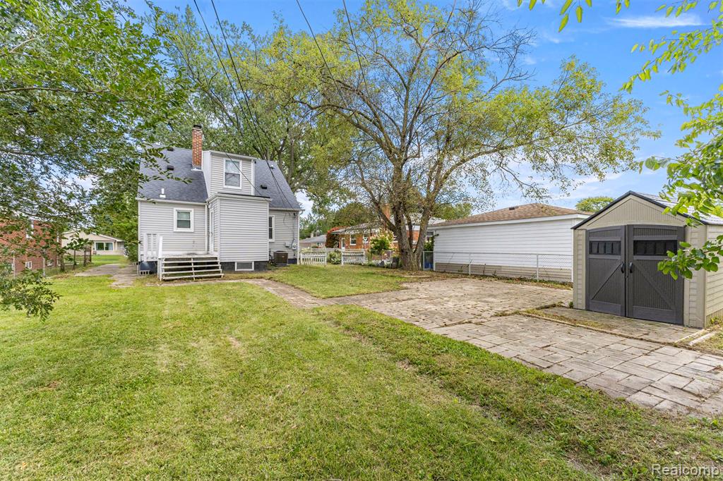 7139 Centralia Street, Dearborn Heights, MI 48127 — Photo 29