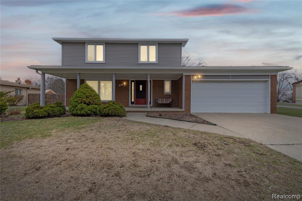 4902 Hubbard Drive, Troy, MI 48085 — Photo 2