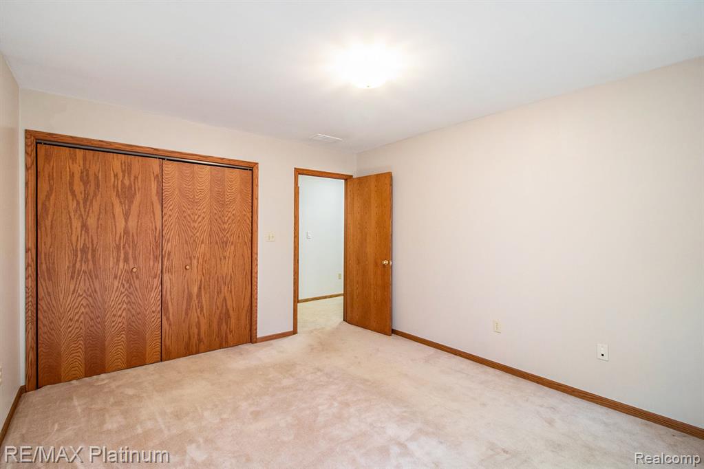 4352 Fenton Road, Hartland, MI 48353 — Photo 22