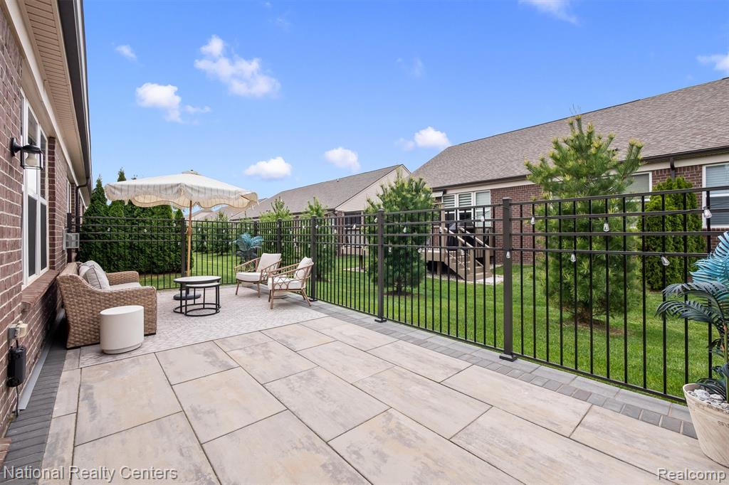 40605 Aster Court, Clinton Twp, MI 48036 — Photo 28