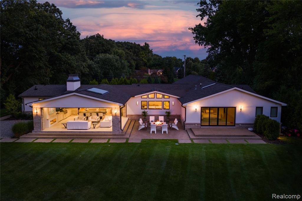 4806 Walnut Lake Road, Bloomfield Hills, MI 48301 — Photo 4