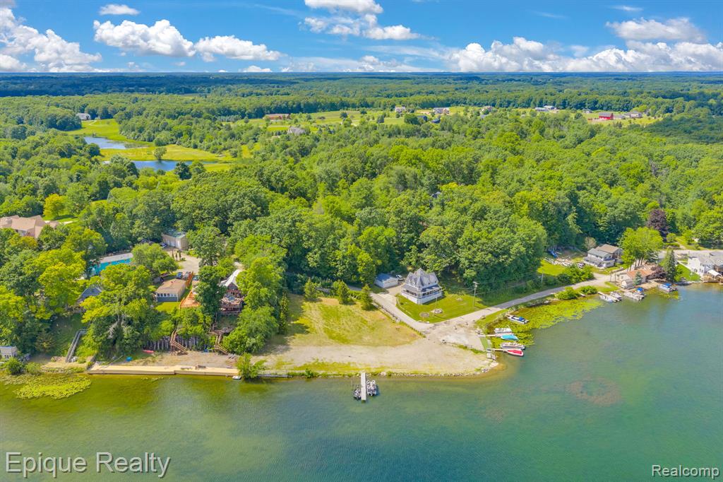 4058 Hunt Road, Lapeer, MI 48446 — Photo 6