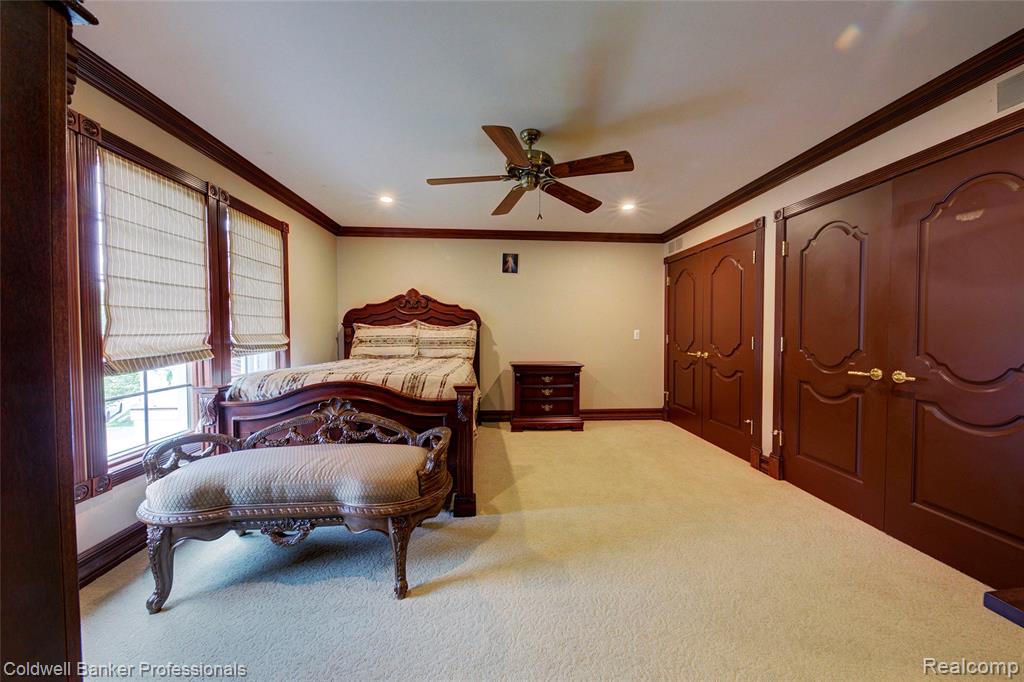 4546 Forest Edge Lane, West Bloomfield, MI 48323 — Photo 66