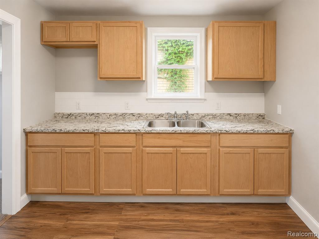 15260 Faircrest Street, Detroit, MI 48205 — Photo 5