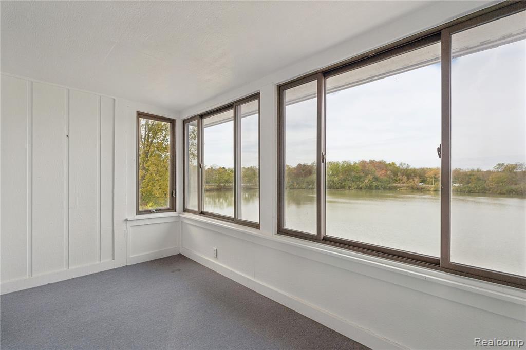 9502 Fenwin Drive, Grand Blanc, MI 48439 — Photo 33