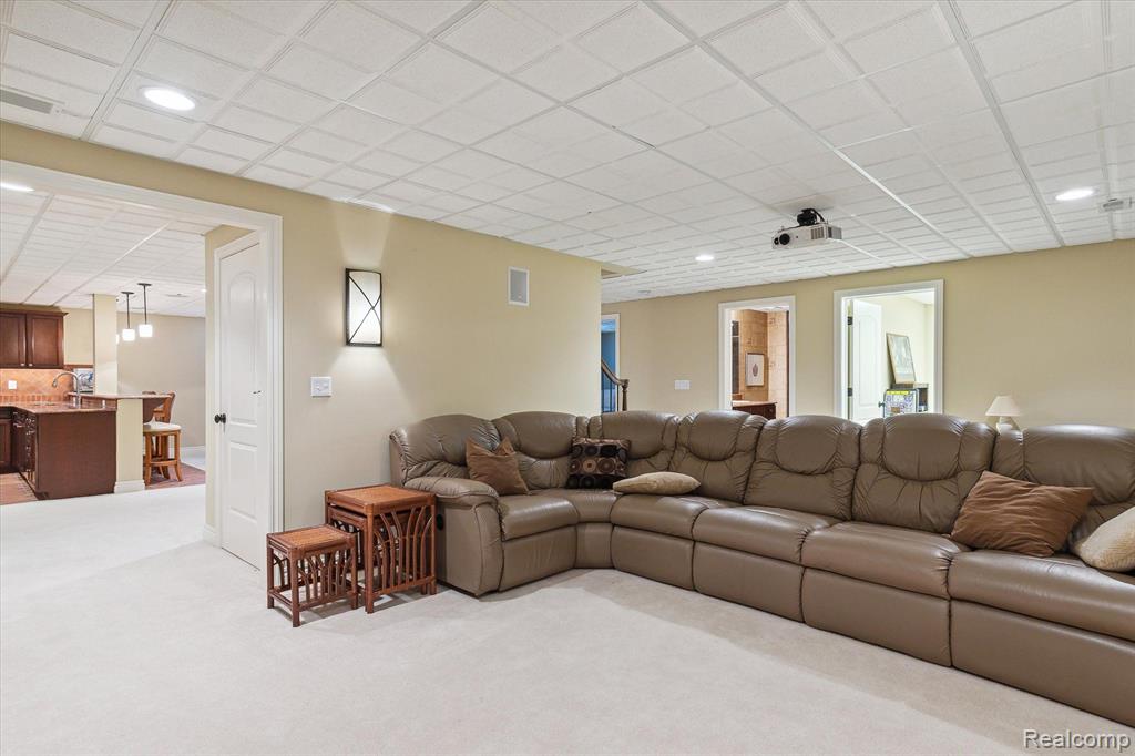 17712 PARKSHORE Drive, Northville, MI 48168 — Photo 62