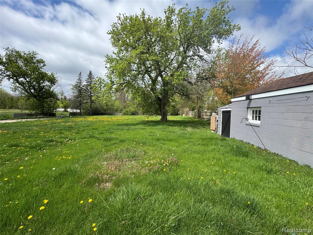 835 E Long Lake Road, Troy, MI 48085 — Photo 25