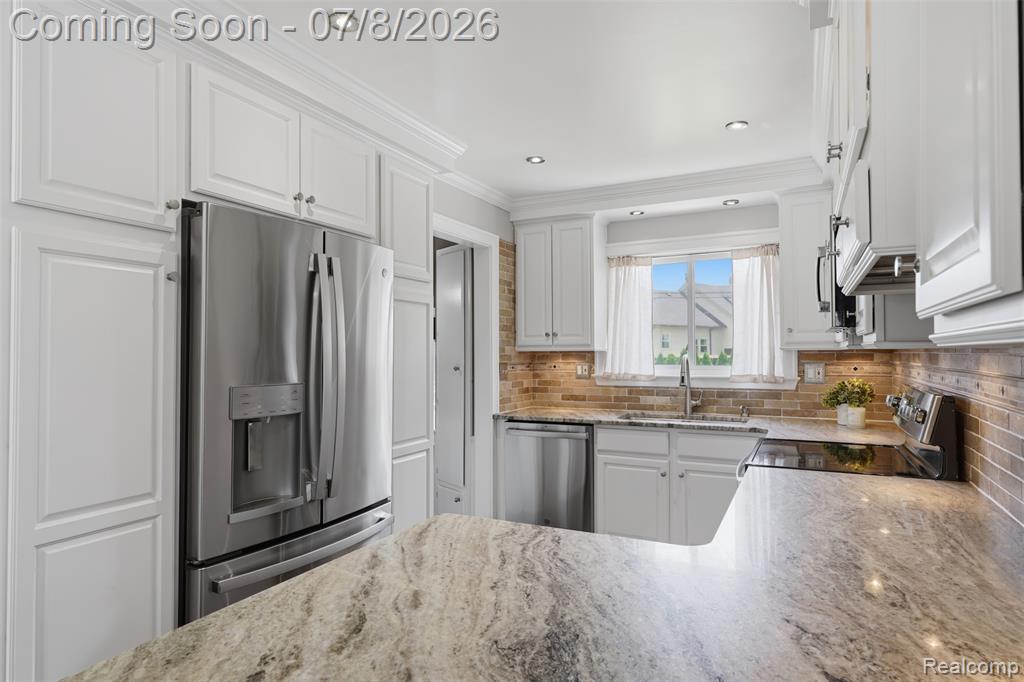 29971 Leona Street, Garden City, MI — Photo 15