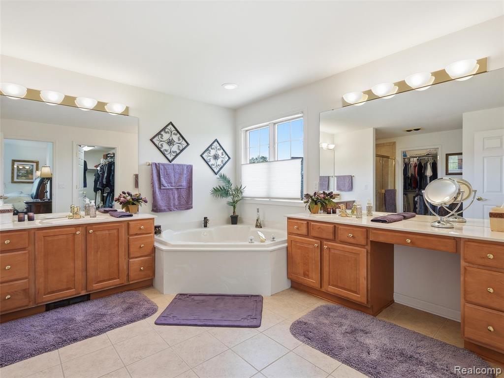 5631 Skye Court, Rochester, MI 48306 — Photo 44