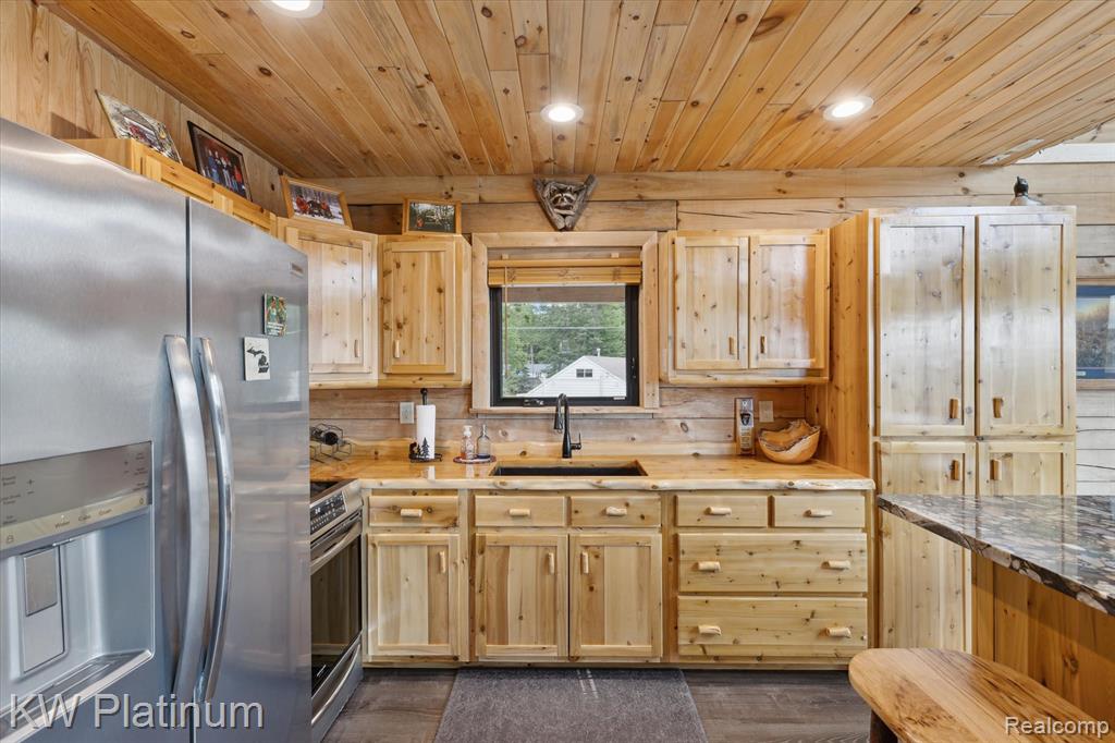 310 Houghton View Drive, Prudenville, MI 48651 — Photo 11