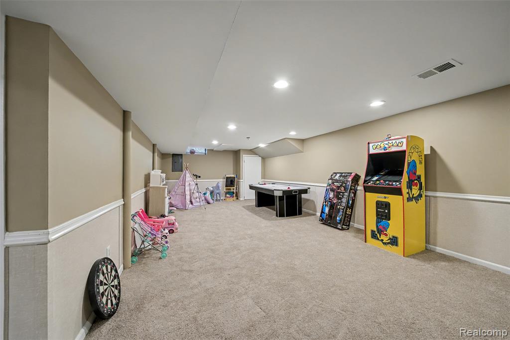 6940 Wing Lake Road, Bloomfield, MI 48301 — Photo 27