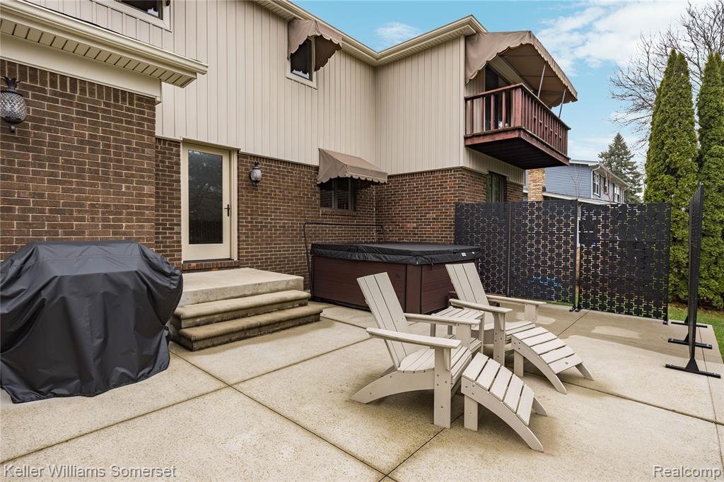 447 Antoinette Drive, Rochester Hills, MI 48309 — Photo 68