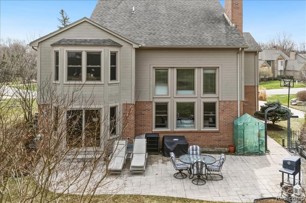 4471 S Castlewood Court, Auburn Hills, MI 48326 — Photo 5