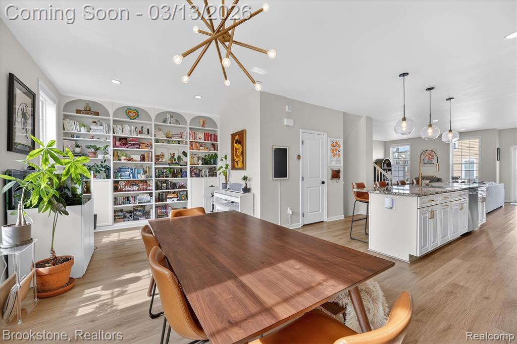 2721 S Spurway Drive, Ann Arbor, MI 48105 — Photo 12
