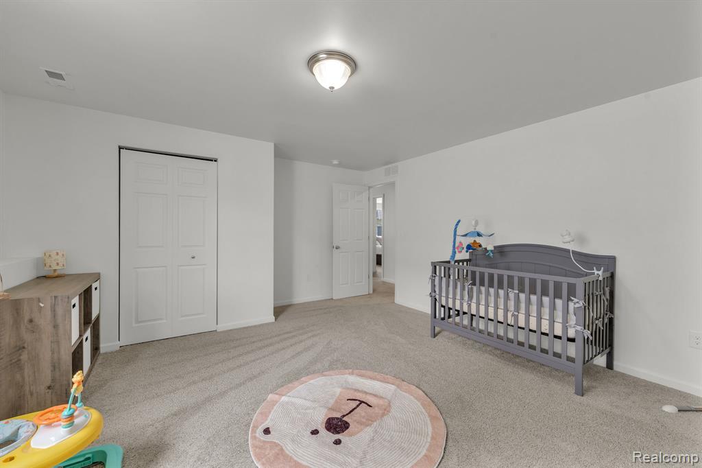 2867 W Fork River Drive, Fowlerville, MI 48836 — Photo 18