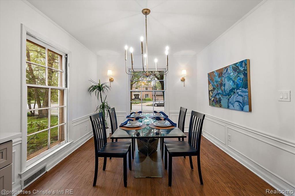 75 Grosse Pointe Blvd, Grosse Pointe Farms, MI 48236 — Photo 14
