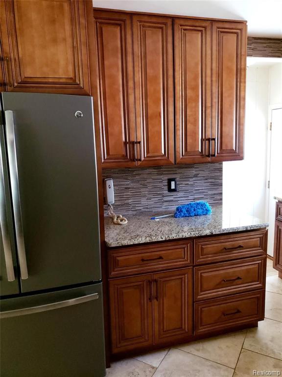 26656 Rouge River Dr Drive, Dearborn Heights, MI 48127 — Photo 5