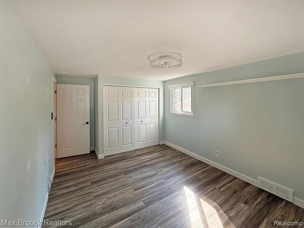 8055 Donna Street, Westland, MI — Photo 13