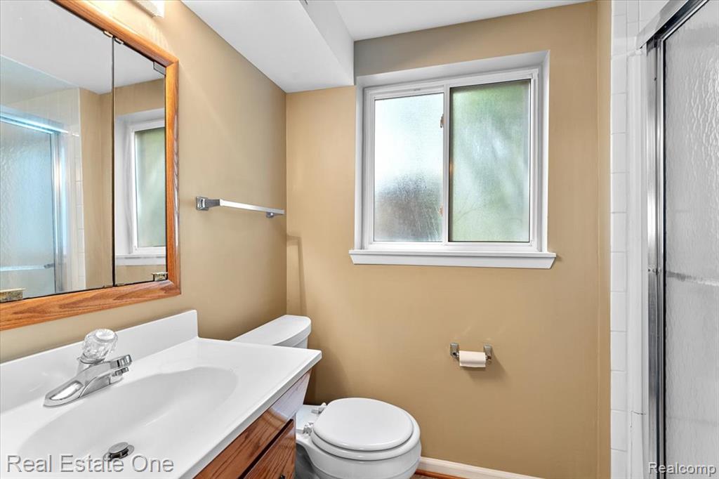 31817 Lafler Drive, Rockwood, MI — Photo 17